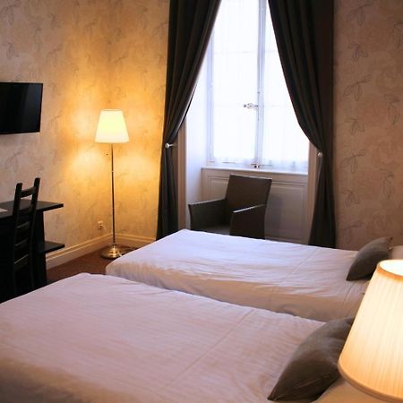 Grand Hotel De Bourbon-Lancy - Spa Et Restaurant - Logis Eksteriør bilde