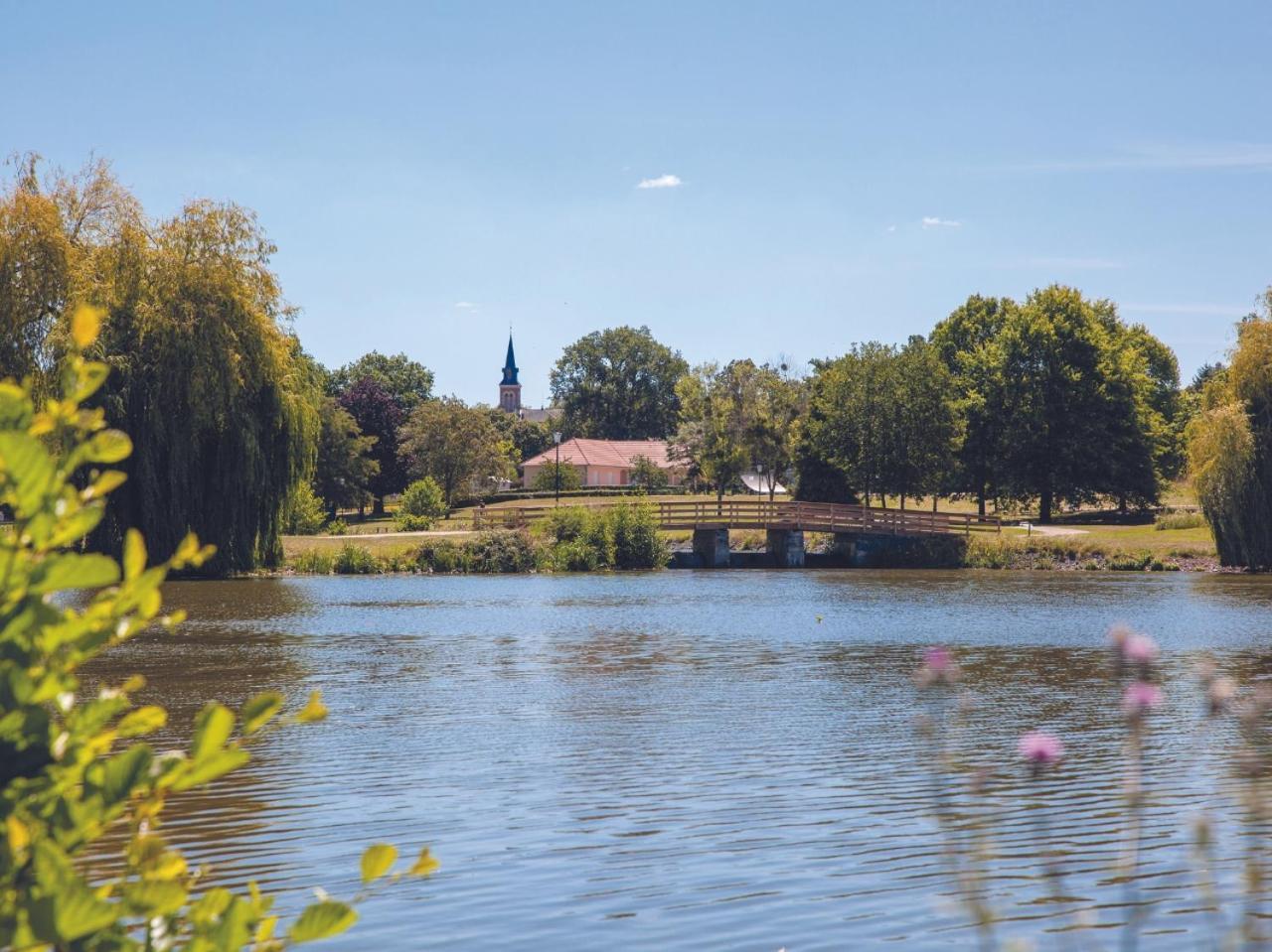 Grand Hotel De Bourbon-Lancy - Spa Et Restaurant - Logis Eksteriør bilde