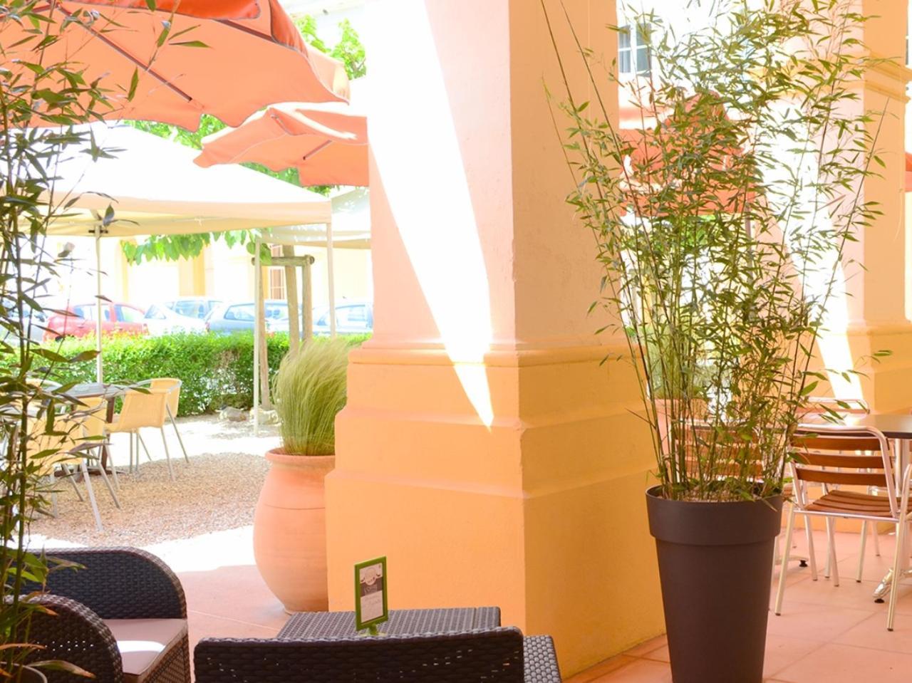 Grand Hotel De Bourbon-Lancy - Spa Et Restaurant - Logis Eksteriør bilde